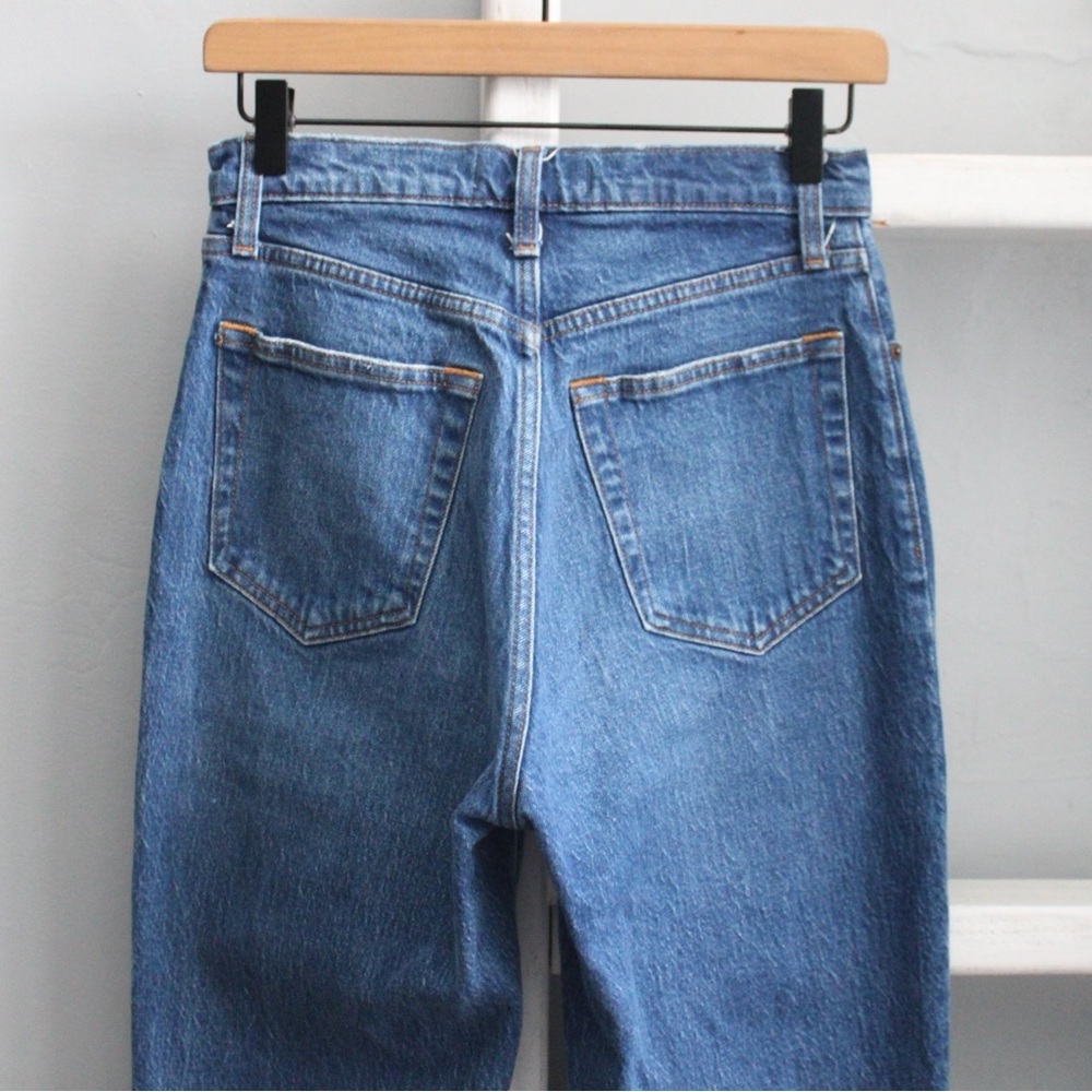 Abercrombie & Fitch Medium Raw HemThe 90s Straight Ultra High Jeans sz 27 / 4 R - Picture 6 of 9